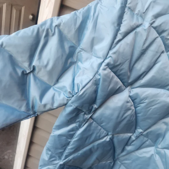 The North Face Womens Light Blue Puffer Jacket Size Medium - Picture 7 of 12